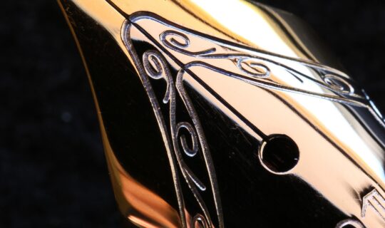 Jouer avec les caractérisations directe et indirecte